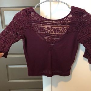 Crop top with beautiful detail